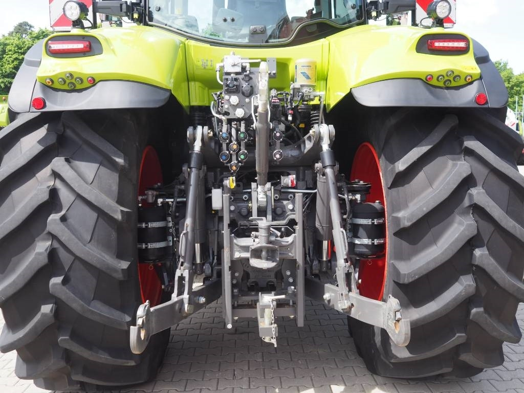Farm tractor Claas Axion 850 Cebis: picture 12