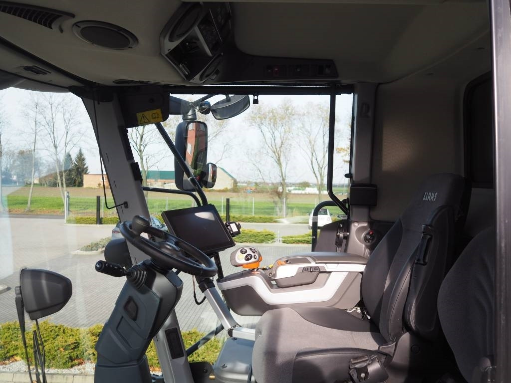 Claas Lexion 8700TT + V1080 2-stage threshing drum drive  - Combine harvester: picture 5 Claas Lexion 8700TT + V1080 2-stage threshing drum drive  - Combine harvester: picture 5