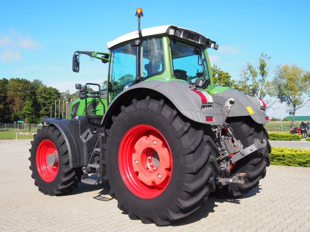 Fendt 828 Vario S4 ProfiPlus, GPS - Farm tractor: picture 2 Fendt 828 Vario S4 ProfiPlus, GPS - Farm tractor: picture 2