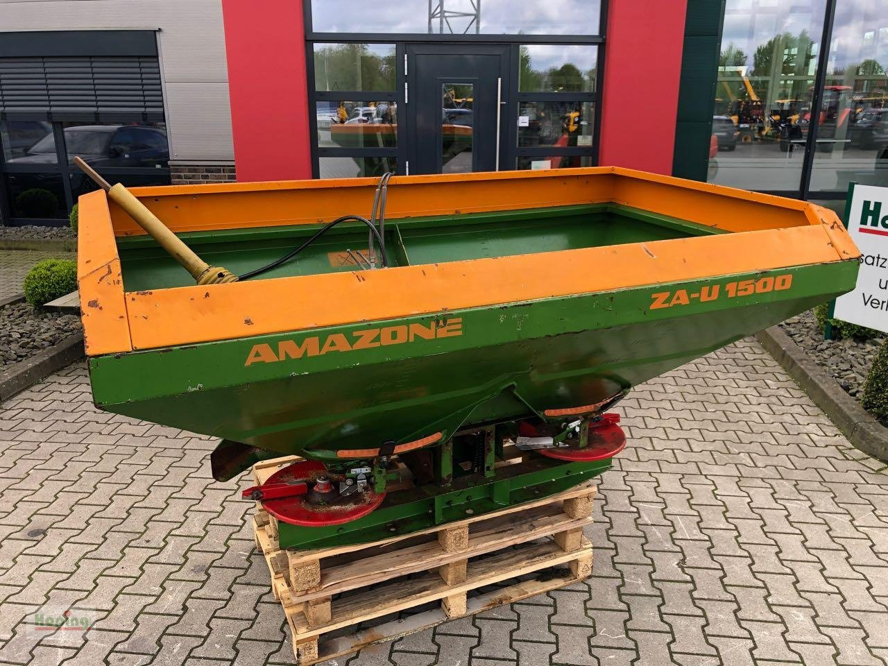 Fertilizer spreader Amazone ZAU 1500: picture 12 Fertilizer spreader Amazone ZAU 1500: picture 12