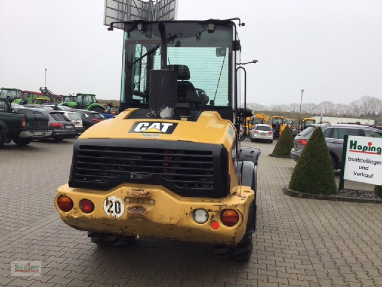 Wheel loader Caterpillar 907 H: picture 7 Wheel loader Caterpillar 907 H: picture 7