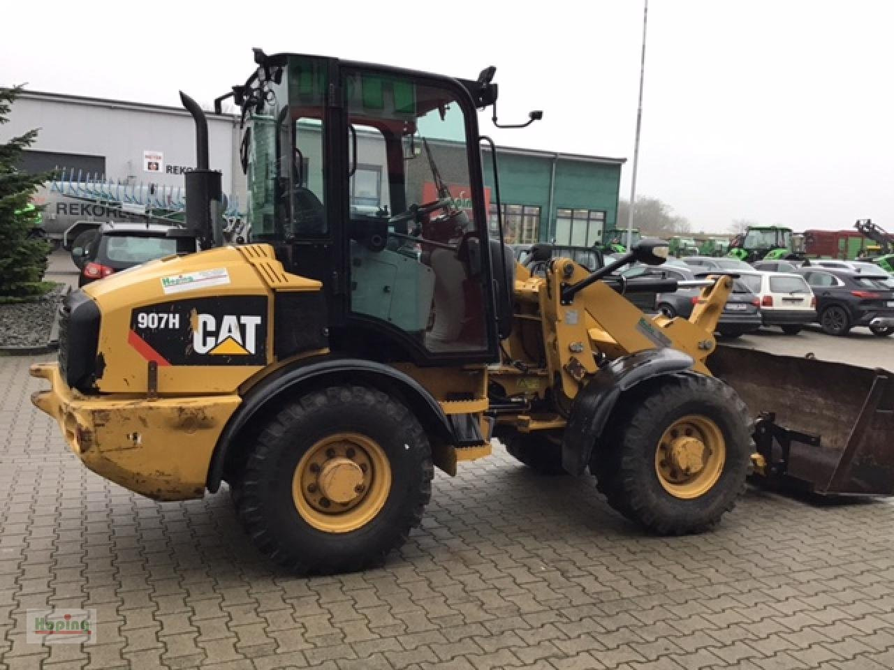 Wheel loader Caterpillar 907 H: picture 6 Wheel loader Caterpillar 907 H: picture 6