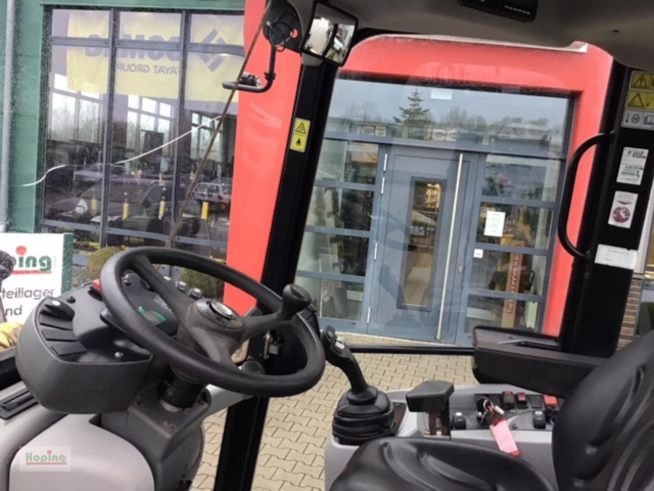 Wheel loader Caterpillar 907 H: picture 11 Wheel loader Caterpillar 907 H: picture 11