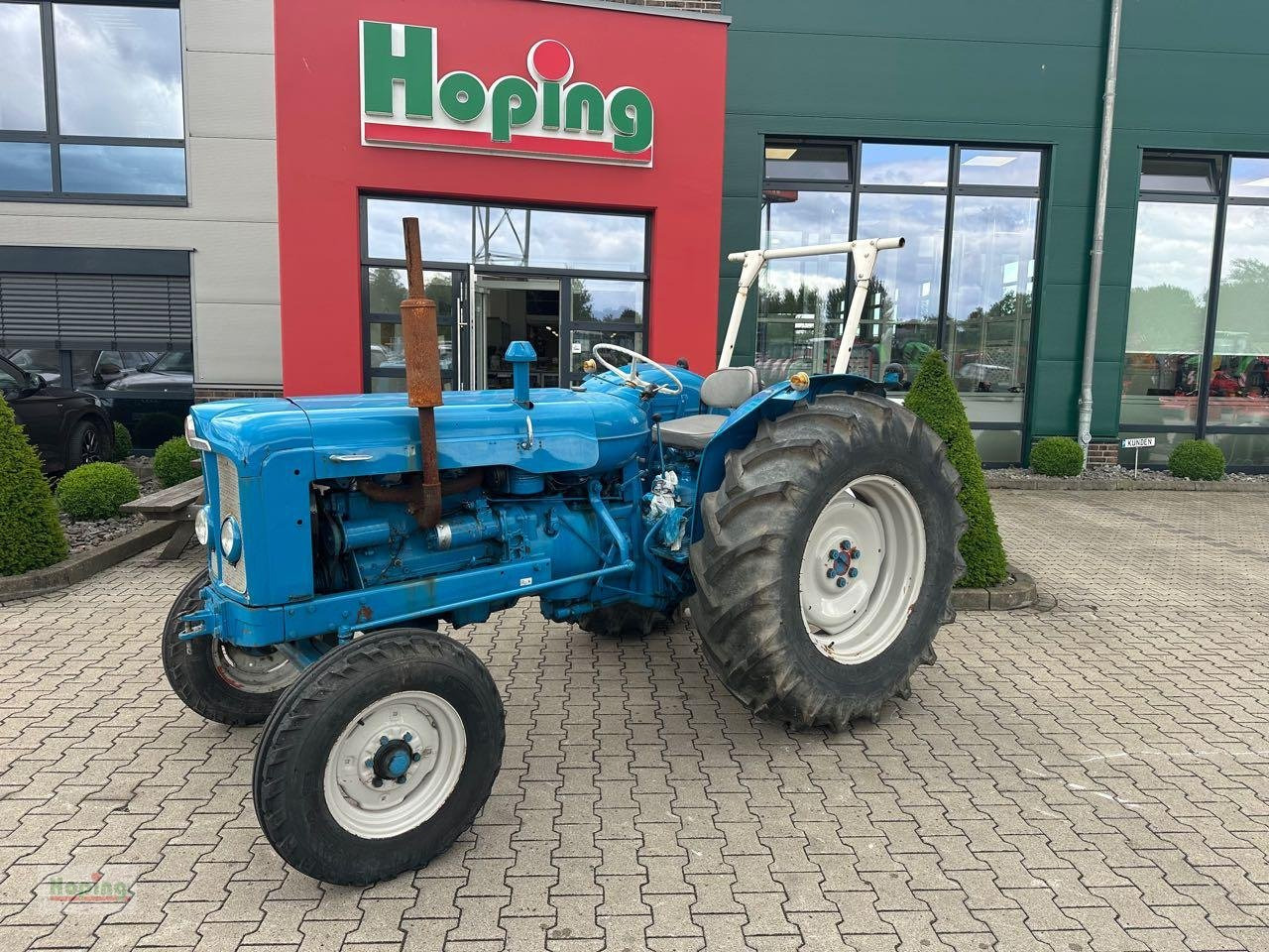 Ford Super Major - Farm tractor: picture 1 Ford Super Major - Farm tractor: picture 1
