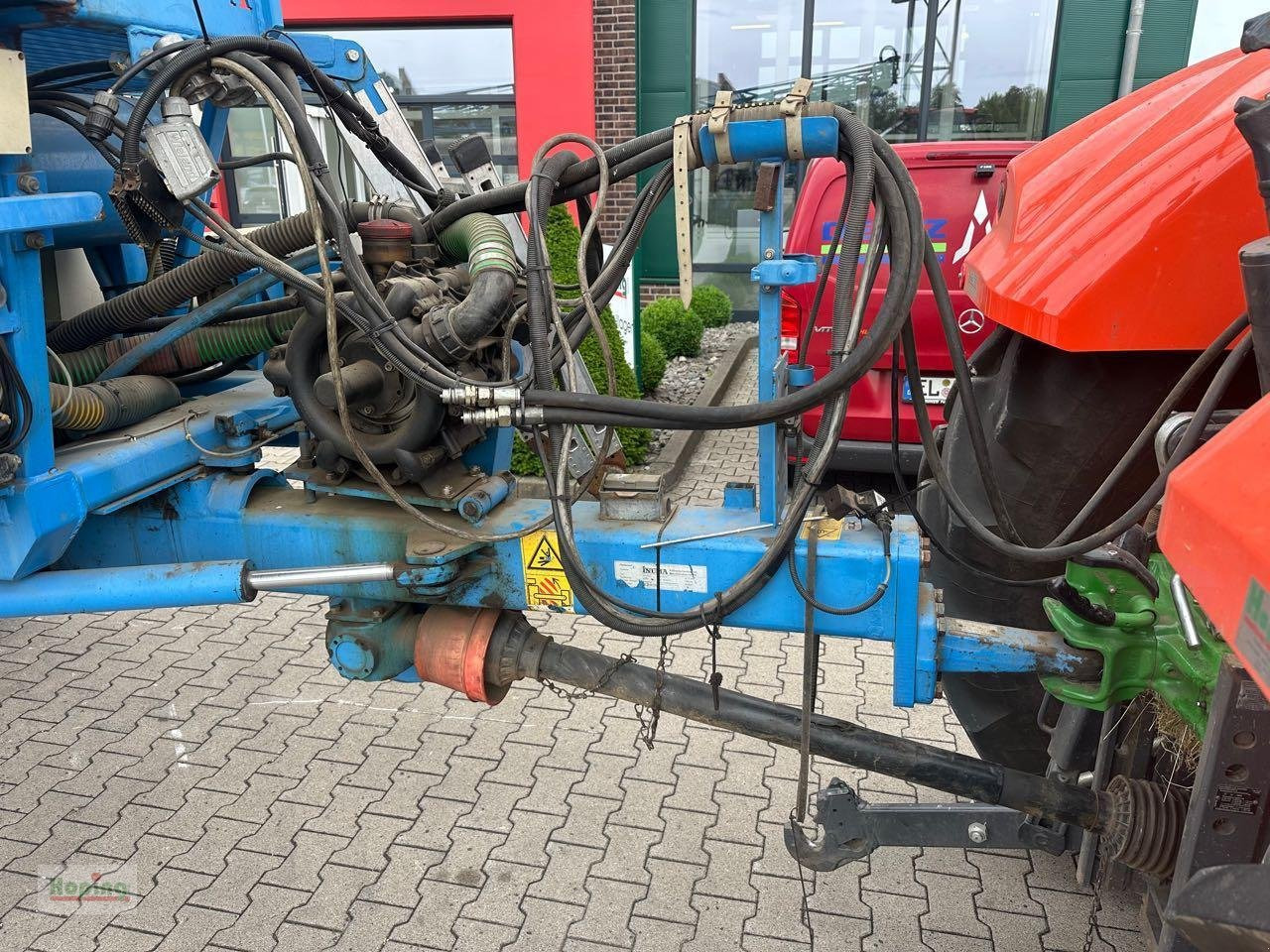 Inuma IAS 4027 - Trailed sprayer: picture 4 Inuma IAS 4027 - Trailed sprayer: picture 4