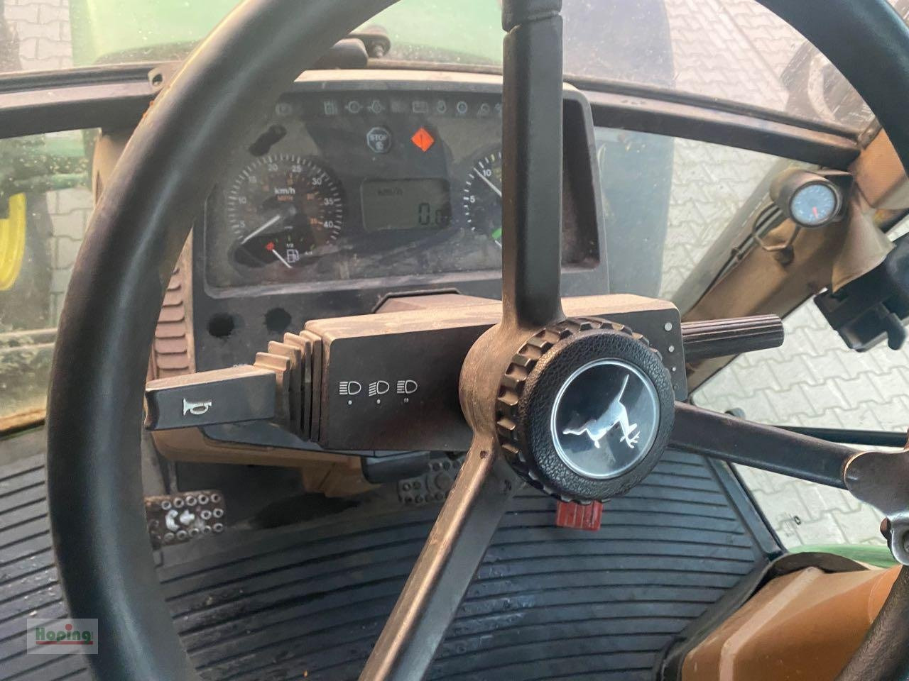 Farm tractor John Deere 6600: picture 15 Farm tractor John Deere 6600: picture 15