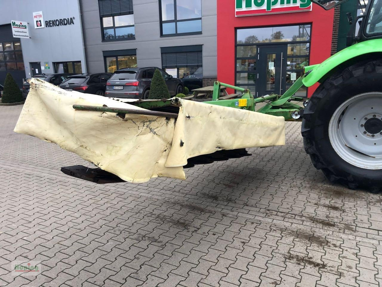 Krone Easy Cut R320 - Mower: picture 2 Krone Easy Cut R320 - Mower: picture 2
