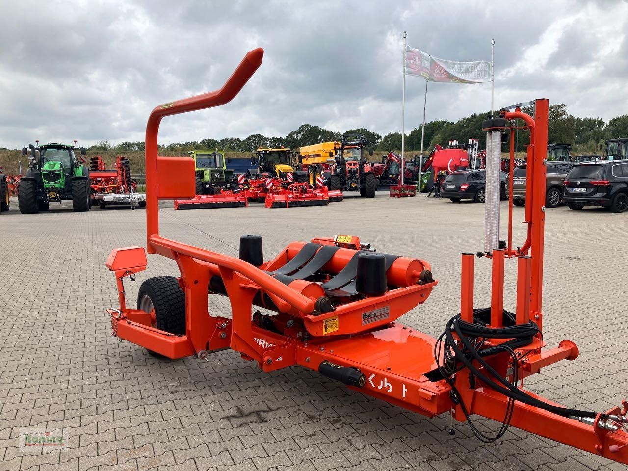 Kubota WR1400 - Bale wrapper: picture 5 Kubota WR1400 - Bale wrapper: picture 5