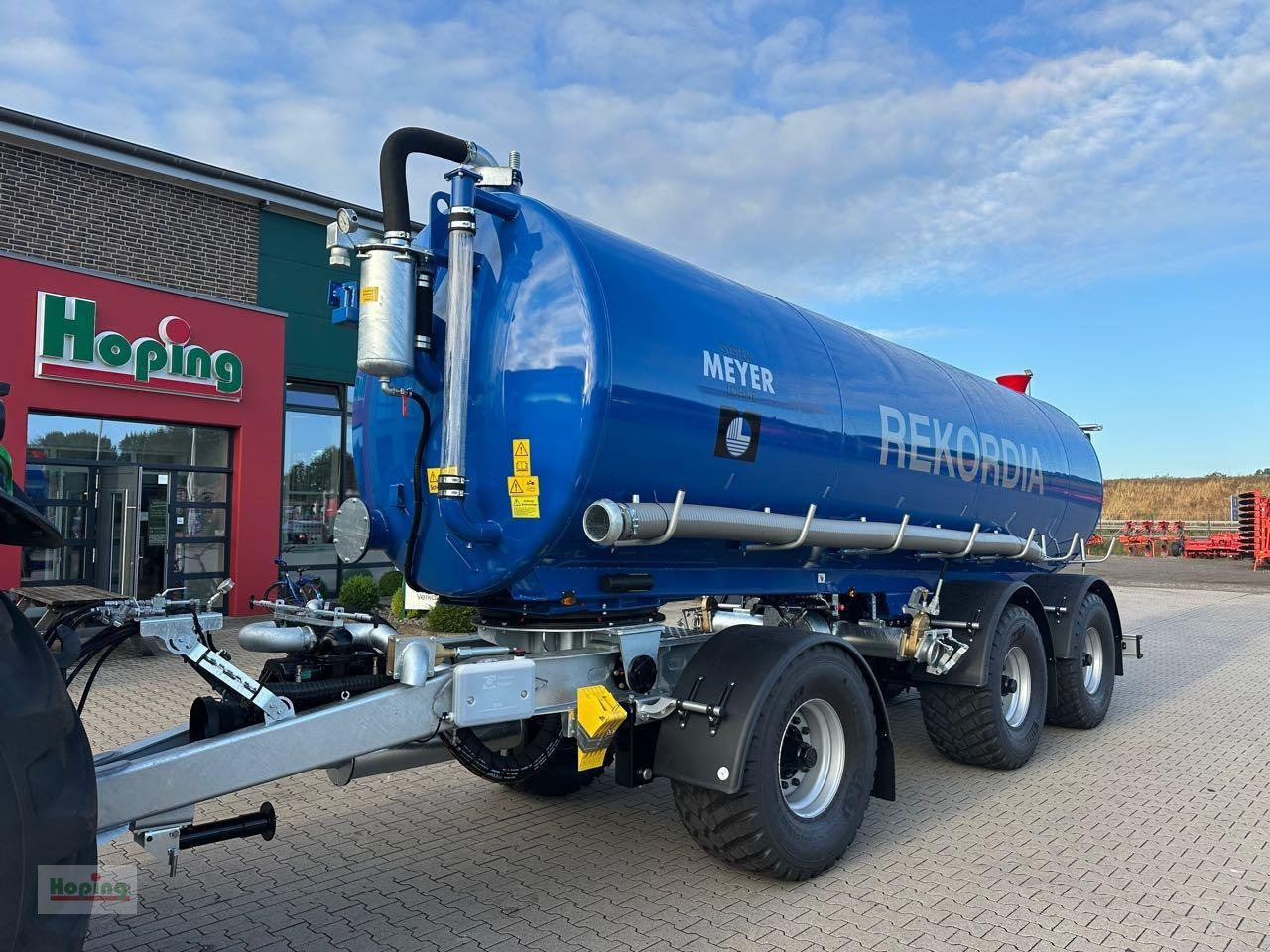 Meyer-Lohne Cargo 25.000 Liter - Slurry tanker: picture 1 Meyer-Lohne Cargo 25.000 Liter - Slurry tanker: picture 1