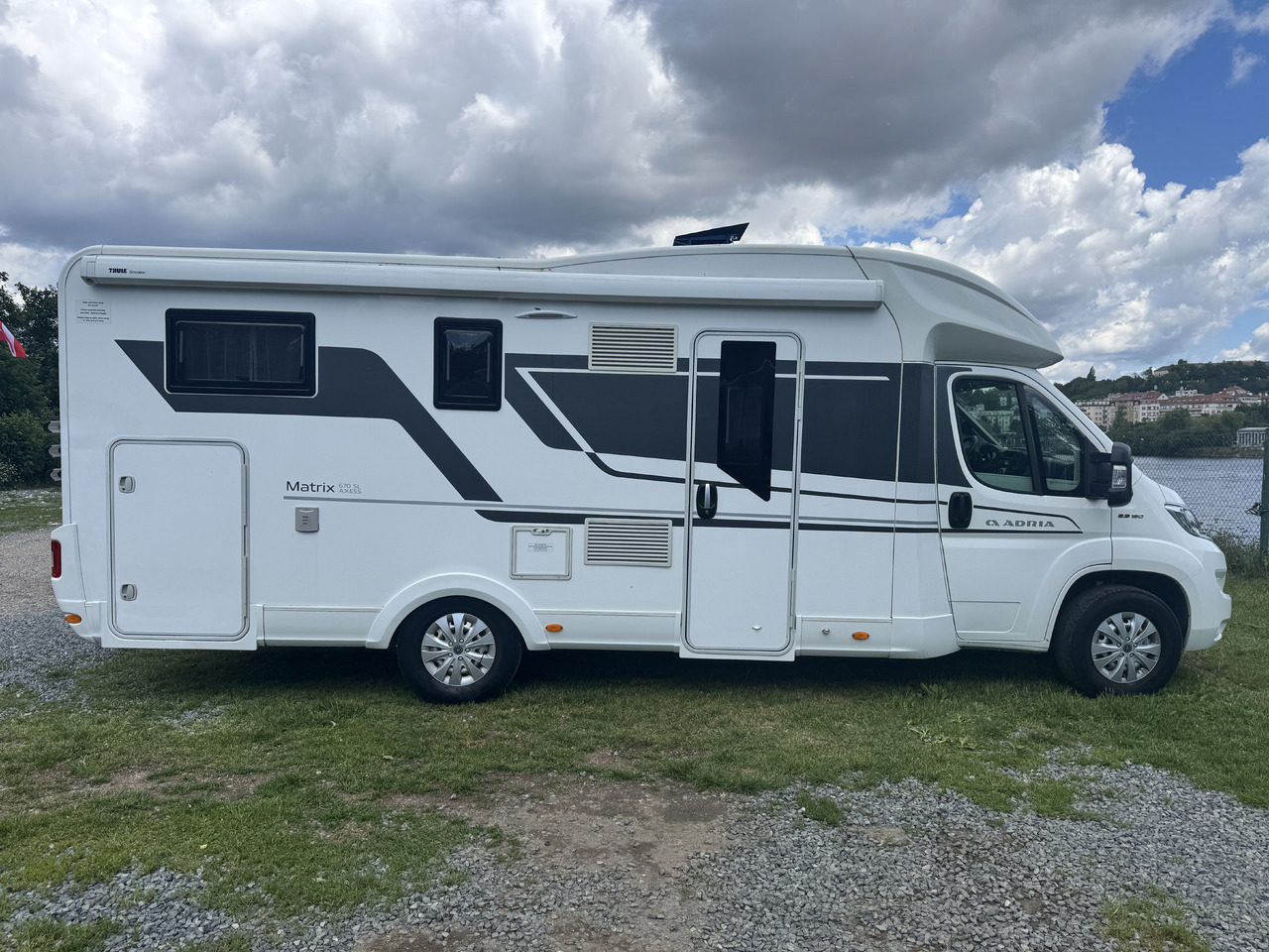 ADRIA Matrix 670 SL - Semi-integrated motorhome: picture 4 ADRIA Matrix 670 SL - Semi-integrated motorhome: picture 4