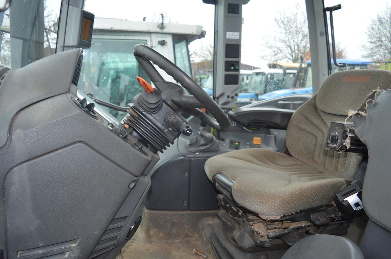 CLAAS Ares 697 ATZ - Farm tractor: picture 4 CLAAS Ares 697 ATZ - Farm tractor: picture 4