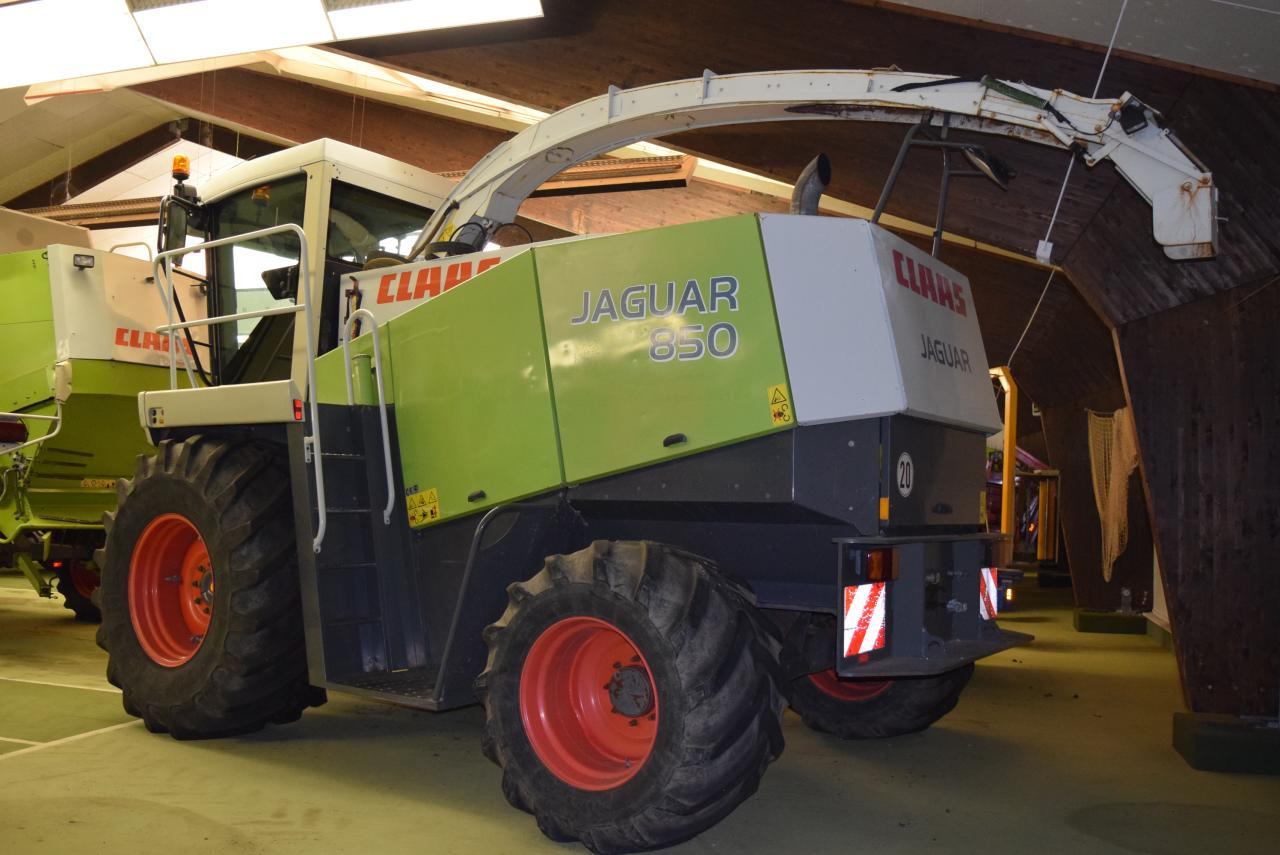 CLAAS Jaguar 850 - Forage harvester: picture 3 CLAAS Jaguar 850 - Forage harvester: picture 3