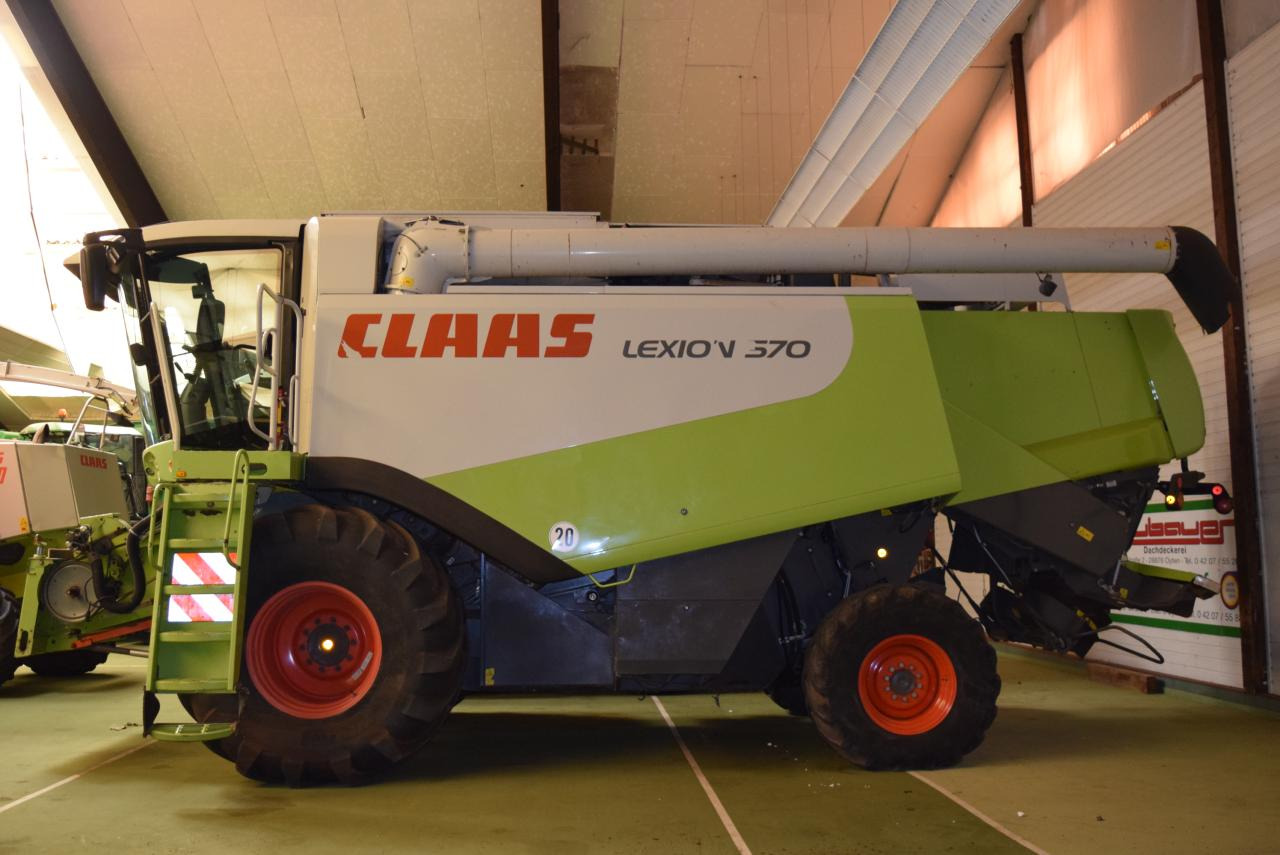 CLAAS Lexion 570 - Combine harvester: picture 2 CLAAS Lexion 570 - Combine harvester: picture 2