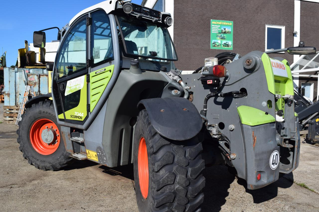 CLAAS SCORPION 7044 - Telescopic handler: picture 5 CLAAS SCORPION 7044 - Telescopic handler: picture 5