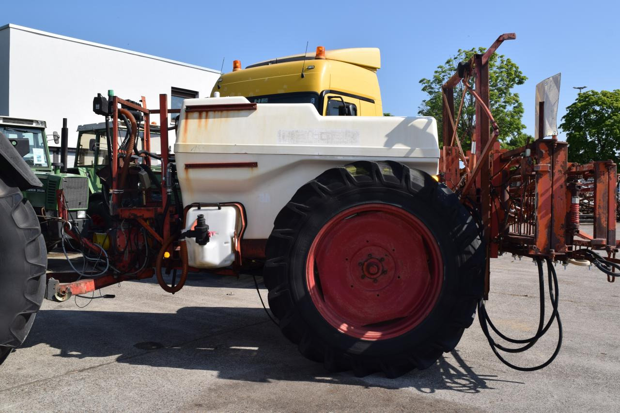 Holder N250 - Trailed sprayer: picture 3 Holder N250 - Trailed sprayer: picture 3