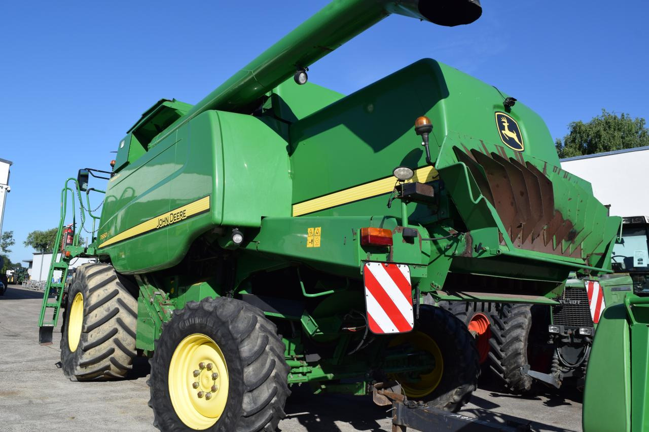 John Deere T 660 HM - Combine harvester: picture 5 John Deere T 660 HM - Combine harvester: picture 5