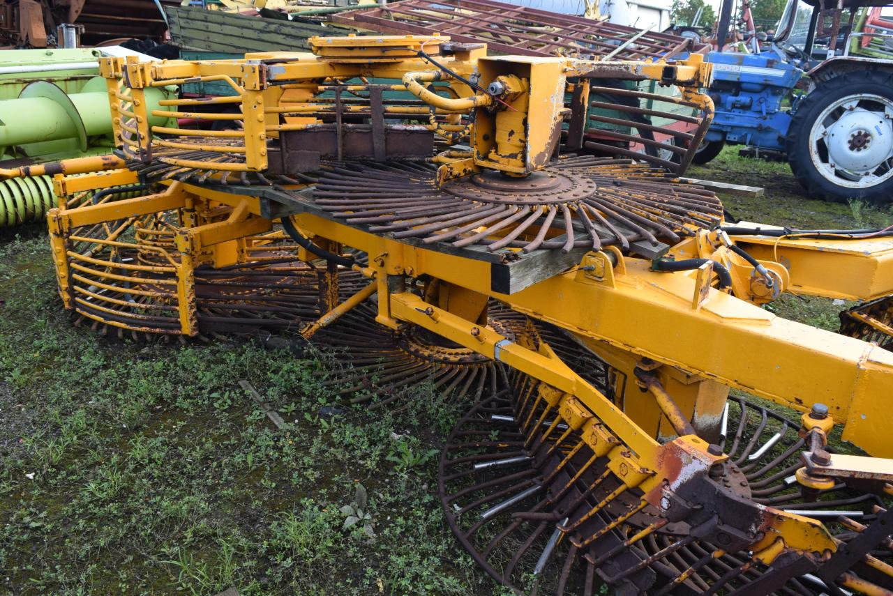 Kleine K6 - Erntevorsatz Rübenroder - Beet harvester: picture 4 Kleine K6 - Erntevorsatz Rübenroder - Beet harvester: picture 4