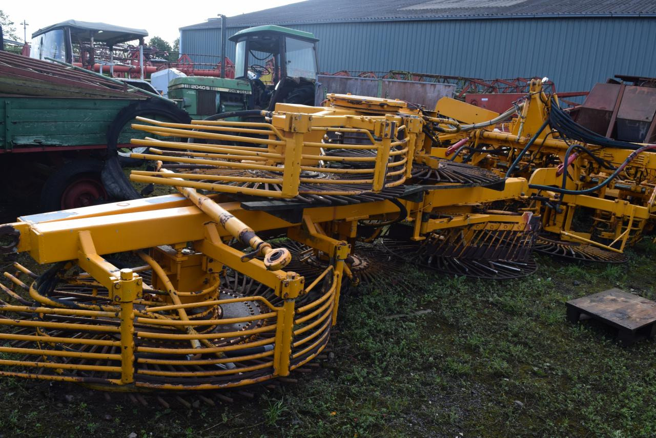 Kleine K6 - Erntevorsatz Rübenroder - Beet harvester: picture 2 Kleine K6 - Erntevorsatz Rübenroder - Beet harvester: picture 2