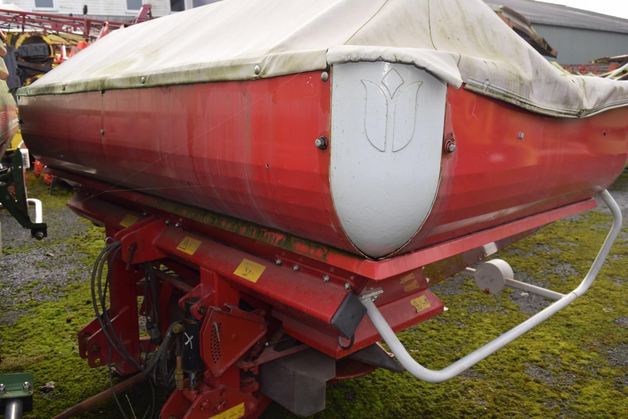 Lely SX 4000 Centerliner - Fertilizer spreader: picture 2 Lely SX 4000 Centerliner - Fertilizer spreader: picture 2