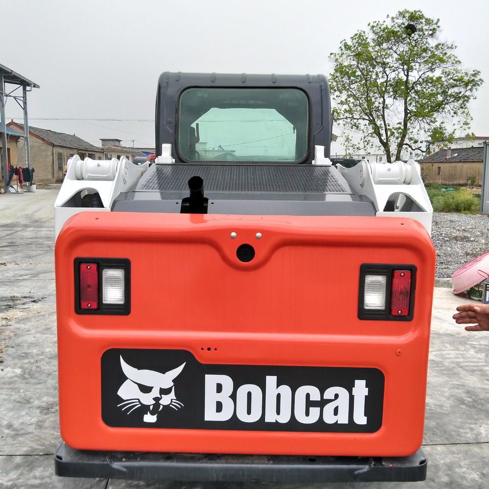 BOBCAT S550 - Skid steer loader: picture 5 BOBCAT S550 - Skid steer loader: picture 5