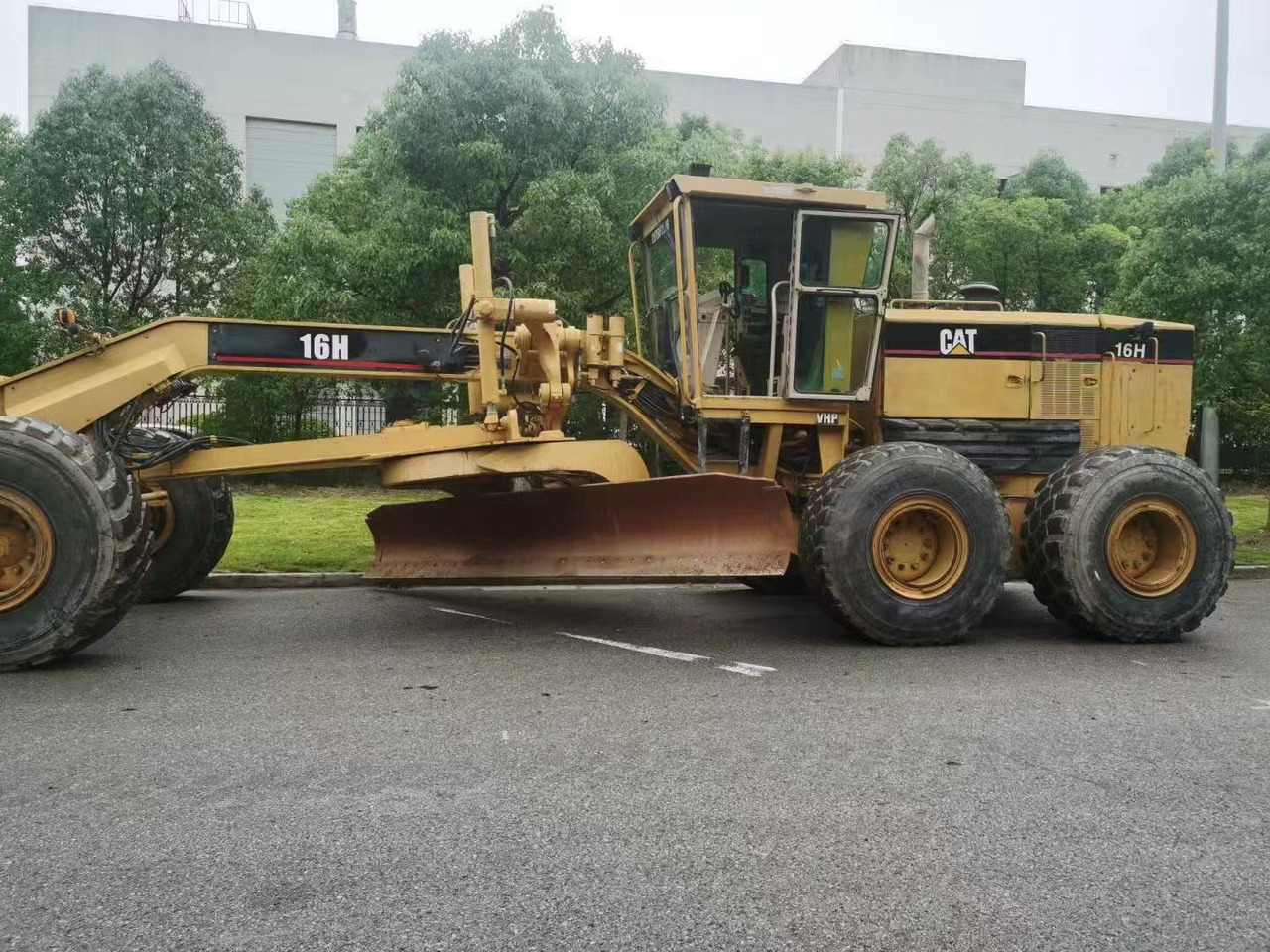 CAT 16H - Grader: picture 1 CAT 16H - Grader: picture 1