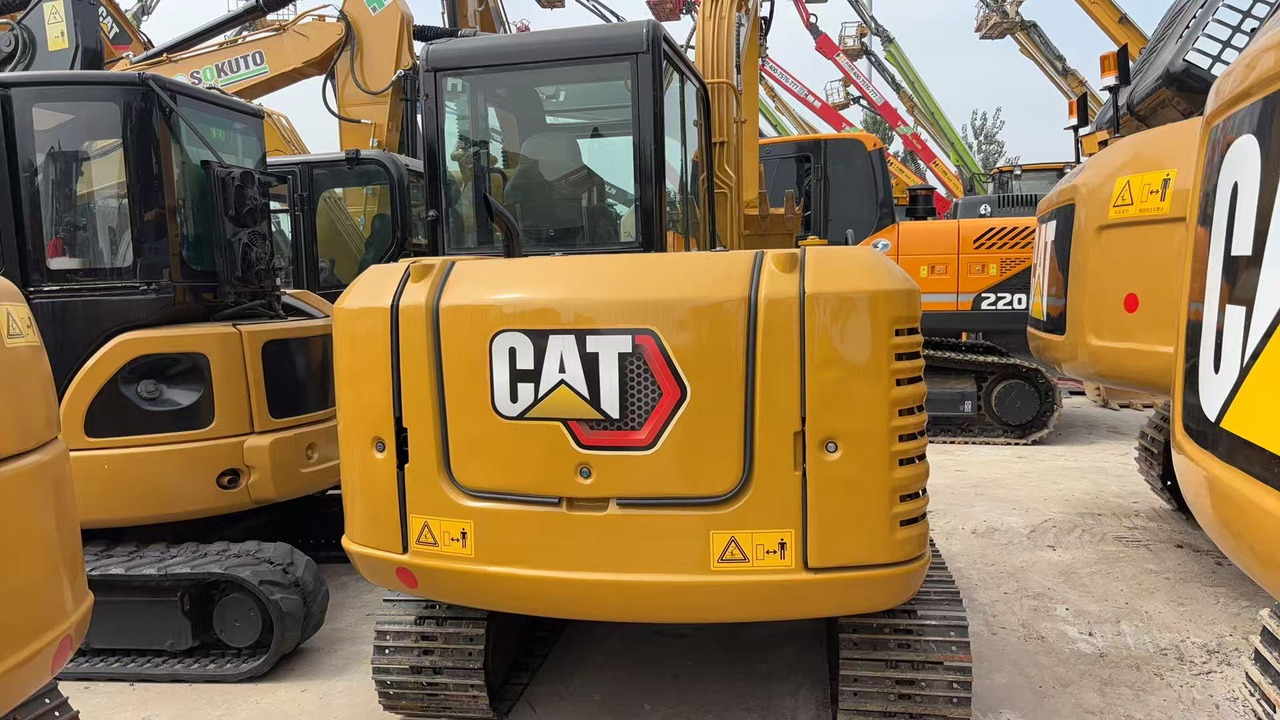 CATERPILLAR 306E2 - Mini excavator: picture 3 CATERPILLAR 306E2 - Mini excavator: picture 3
