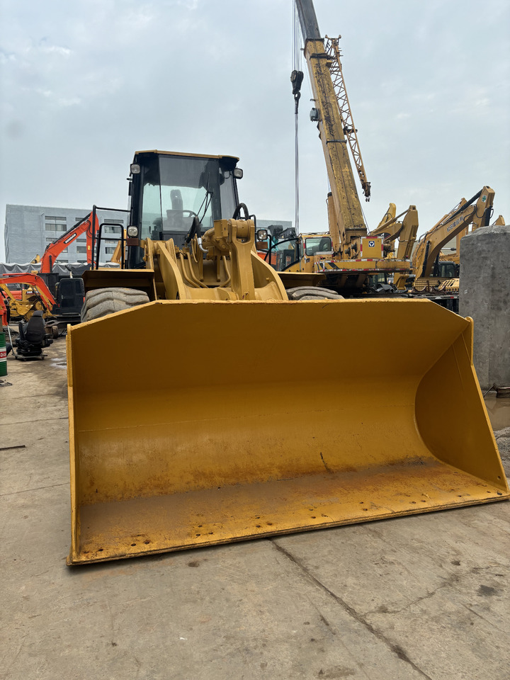 CATERPILLAR 966G - Wheel loader: picture 5 CATERPILLAR 966G - Wheel loader: picture 5