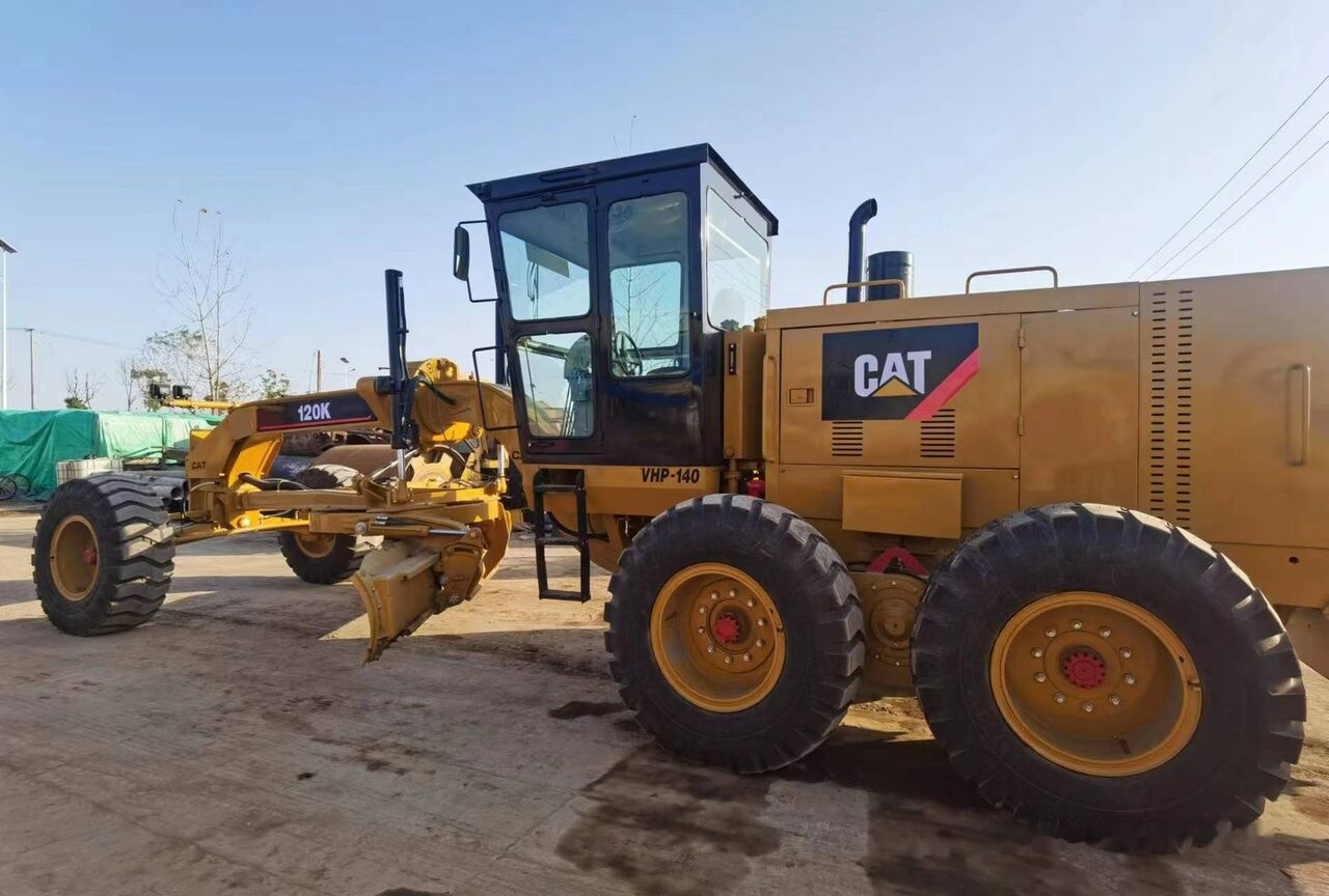 Caterpillar 120K - Grader: picture 2 Caterpillar 120K - Grader: picture 2