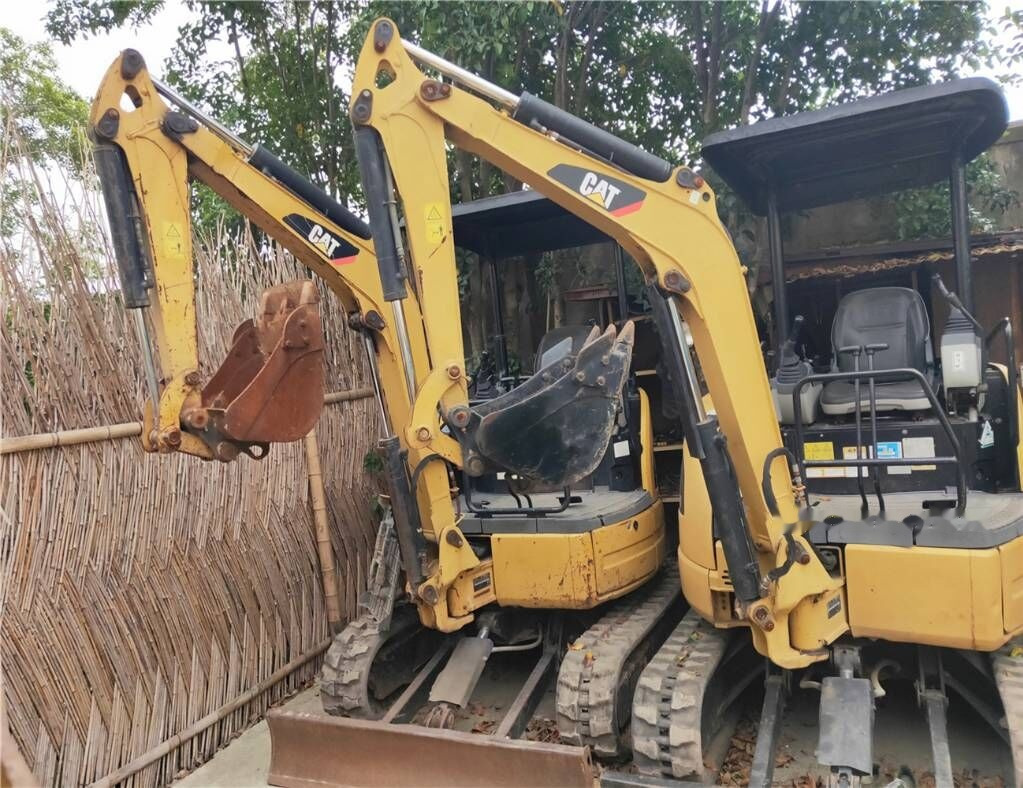 Caterpillar 302C - Mini excavator: picture 5 Caterpillar 302C - Mini excavator: picture 5