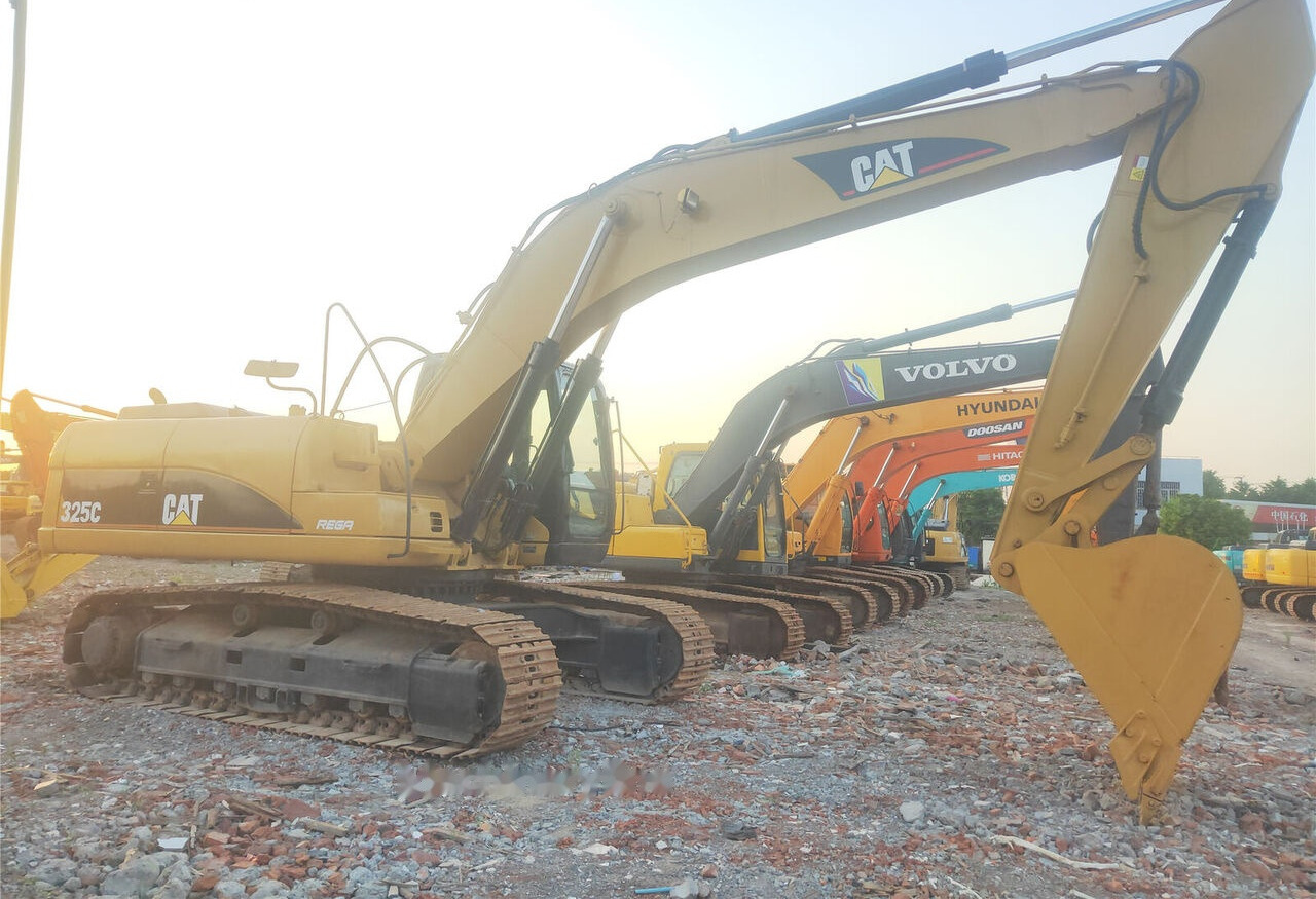 Caterpillar 325C - Crawler excavator: picture 1 Caterpillar 325C - Crawler excavator: picture 1