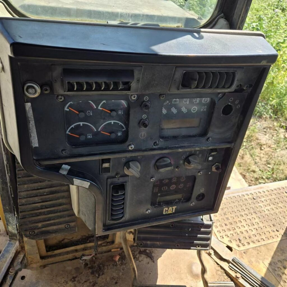 Caterpillar D6R - Bulldozer: picture 4 Caterpillar D6R - Bulldozer: picture 4