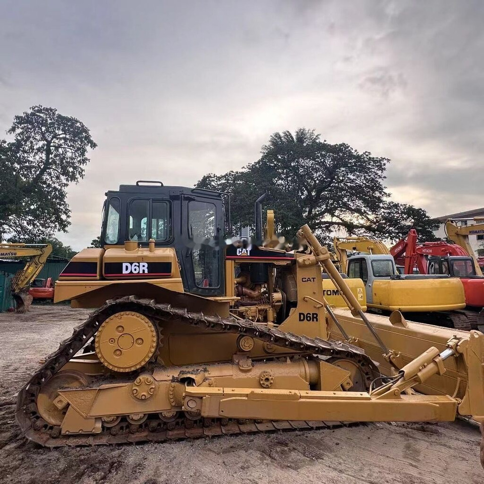 Caterpillar D6R - Bulldozer: picture 2 Caterpillar D6R - Bulldozer: picture 2