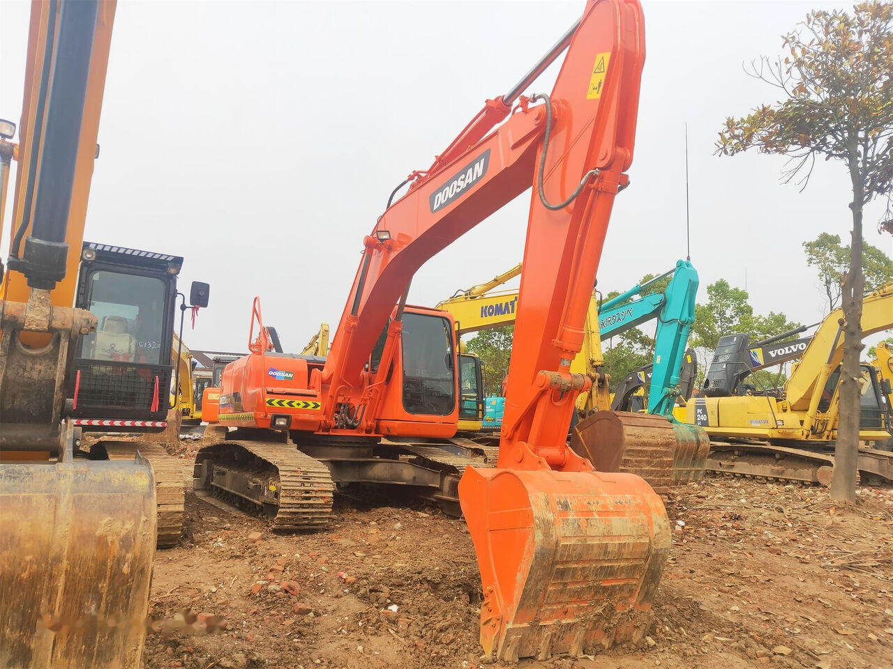 Doosan DH220LC-7 - Crawler excavator: picture 2 Doosan DH220LC-7 - Crawler excavator: picture 2