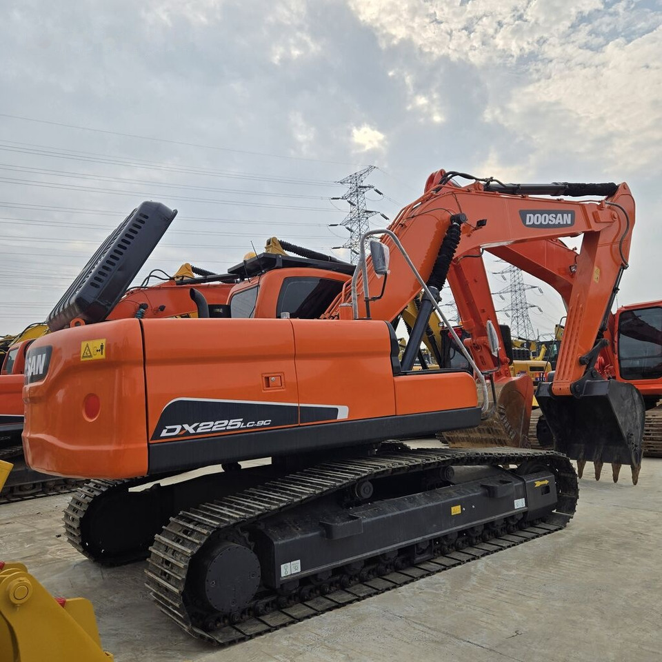 Doosan DX225LC - Crawler excavator: picture 3 Doosan DX225LC - Crawler excavator: picture 3