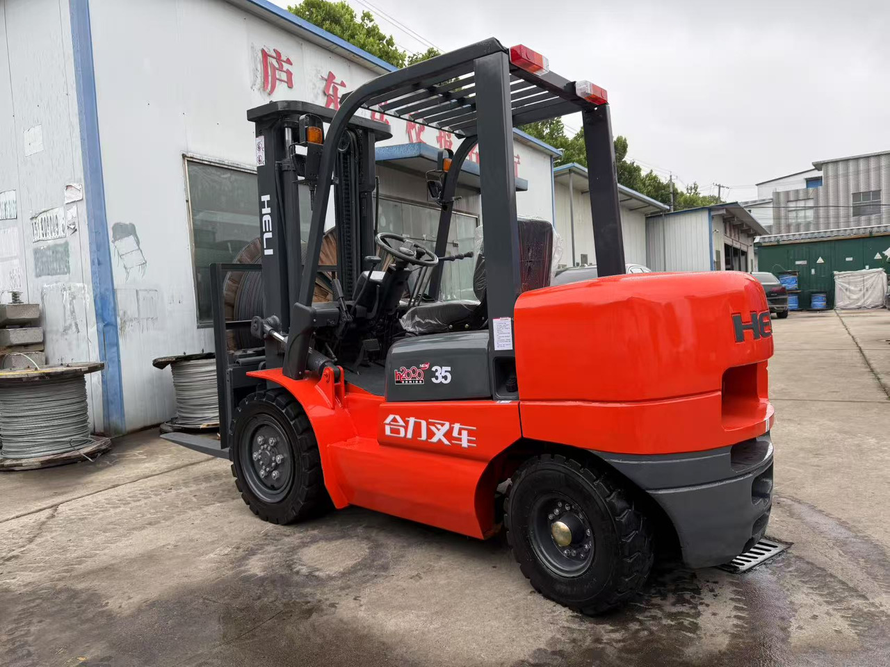 HELI FD35 - Diesel forklift: picture 2 HELI FD35 - Diesel forklift: picture 2