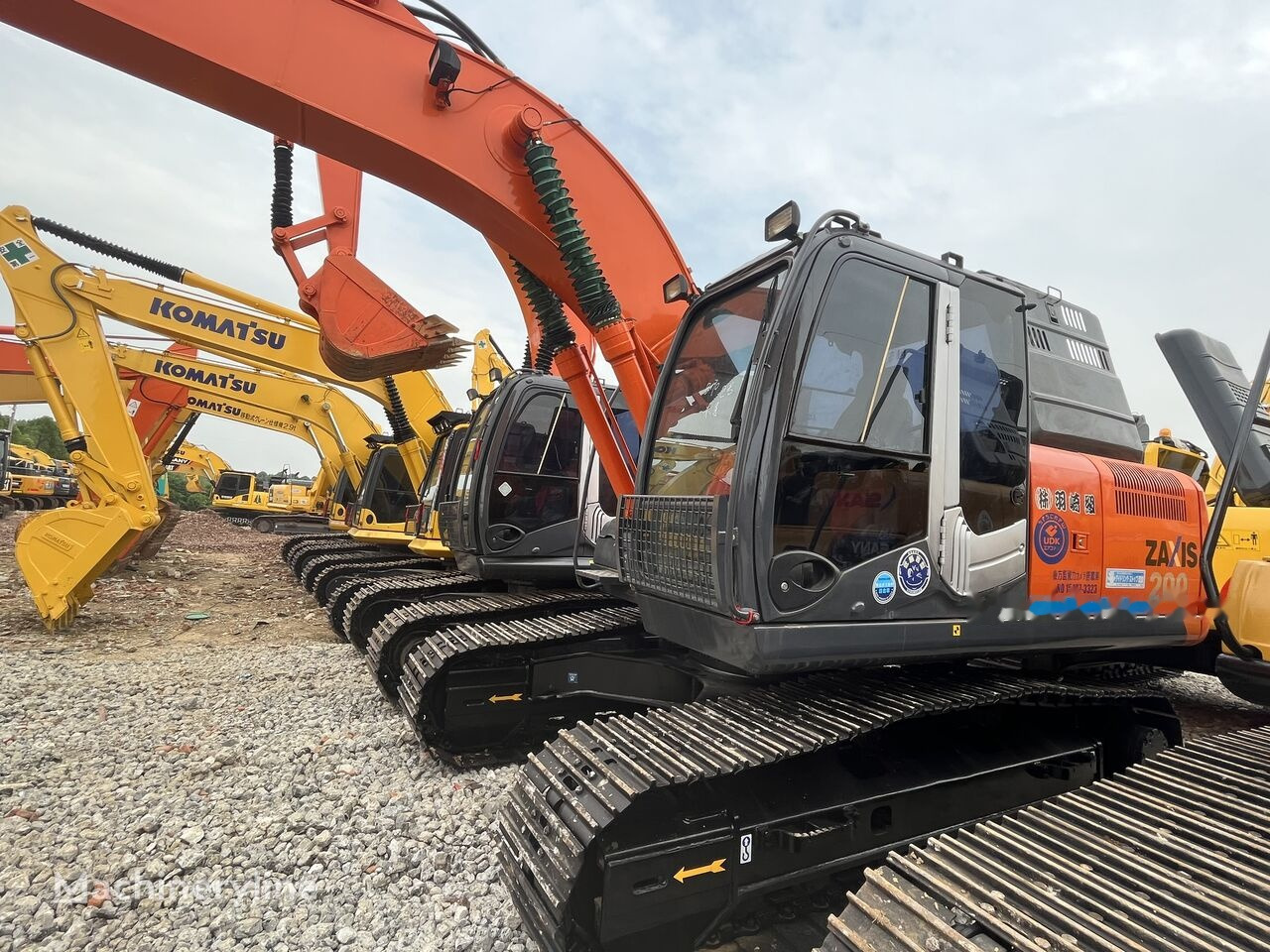 Hitachi ZX200 - Crawler excavator: picture 1 Hitachi ZX200 - Crawler excavator: picture 1