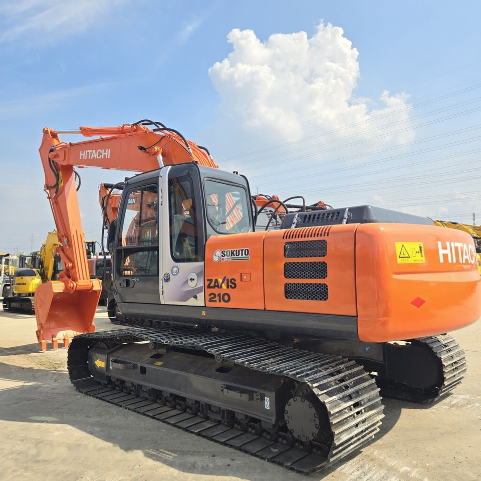 Hitachi ZX210 - Crawler excavator: picture 2 Hitachi ZX210 - Crawler excavator: picture 2