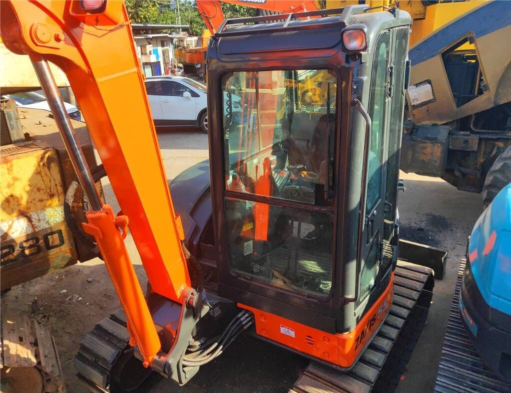 Hitachi ZX55UR - Mini excavator: picture 4 Hitachi ZX55UR - Mini excavator: picture 4