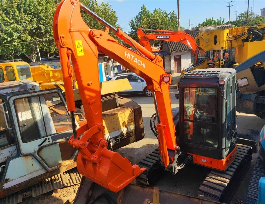 Hitachi ZX55UR - Mini excavator: picture 3 Hitachi ZX55UR - Mini excavator: picture 3