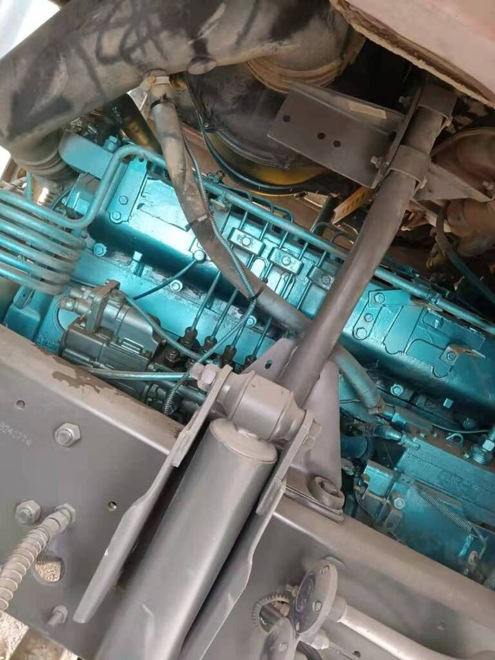 Howo ZZ3257N3647D1 - Dropside/ Flatbed truck: picture 3 Howo ZZ3257N3647D1 - Dropside/ Flatbed truck: picture 3