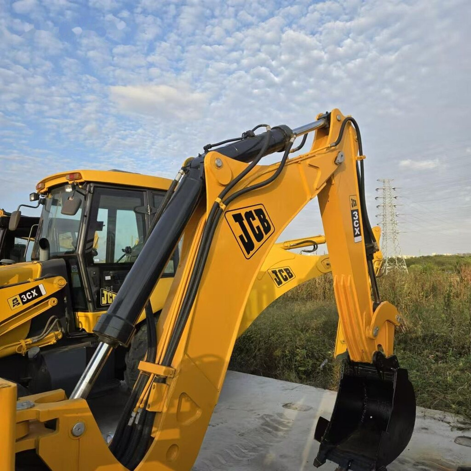 JCB 3CX - Backhoe loader: picture 3 JCB 3CX - Backhoe loader: picture 3