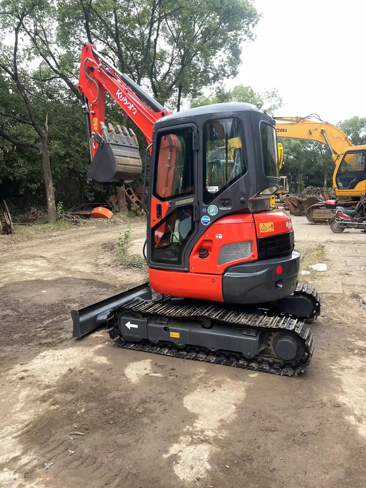 KUBOTA U35 - Mini excavator: picture 1 KUBOTA U35 - Mini excavator: picture 1