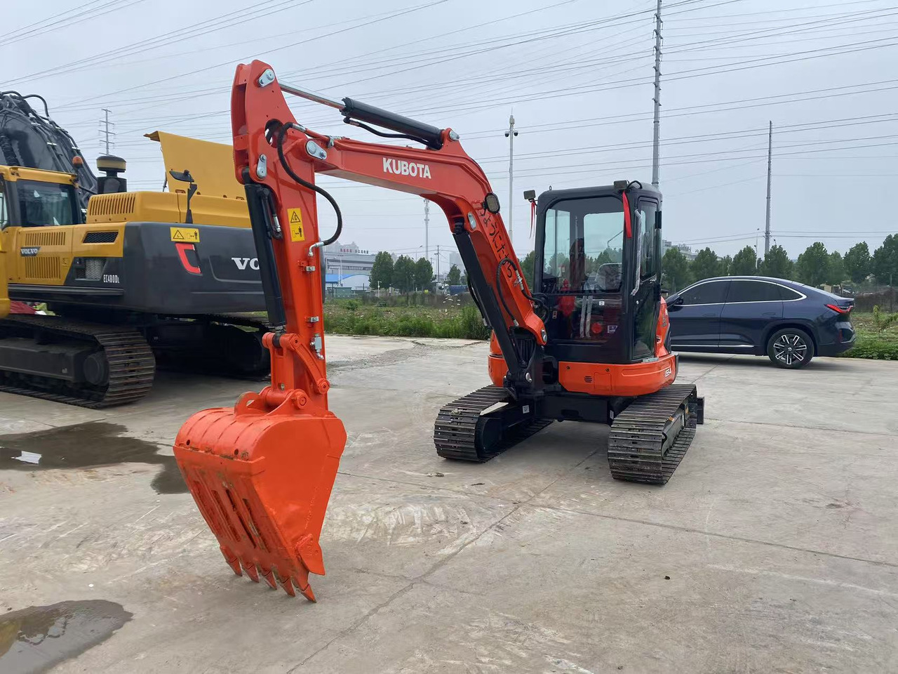 KUBOTA U55-4 - Mini excavator: picture 3 KUBOTA U55-4 - Mini excavator: picture 3