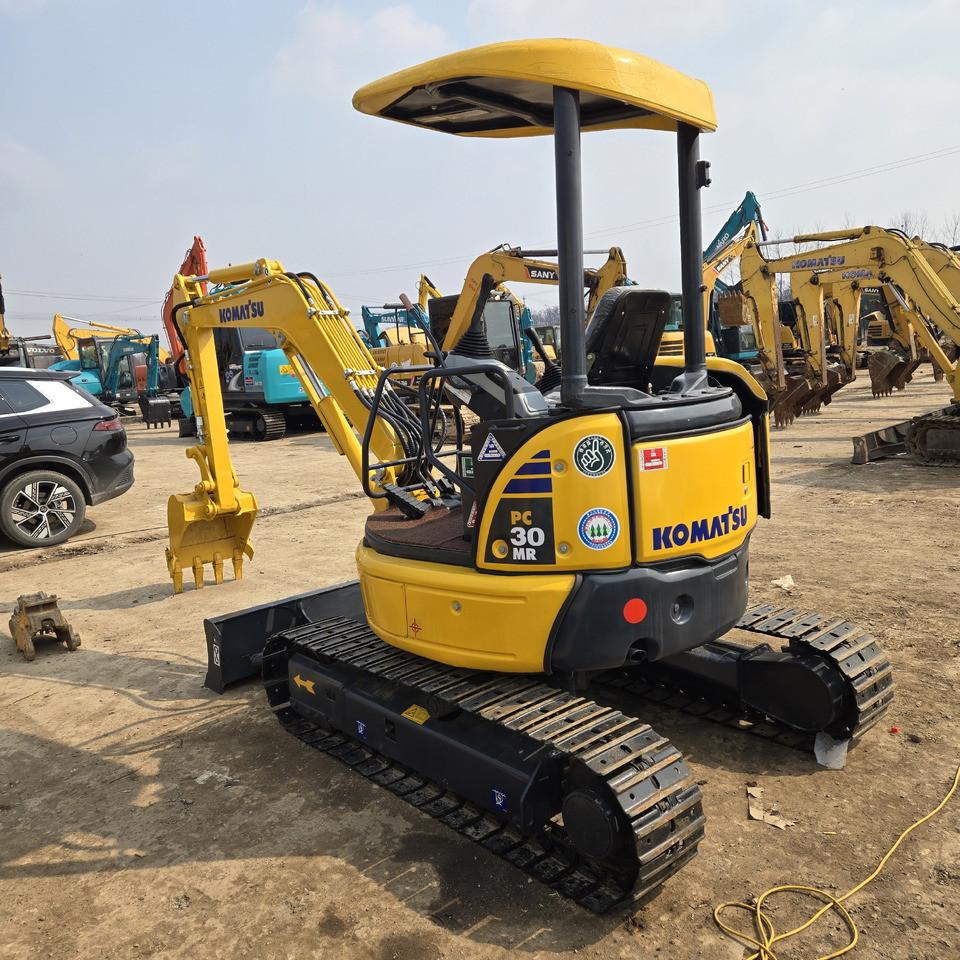 Komatsu PC30MR - Crawler excavator: picture 4 Komatsu PC30MR - Crawler excavator: picture 4
