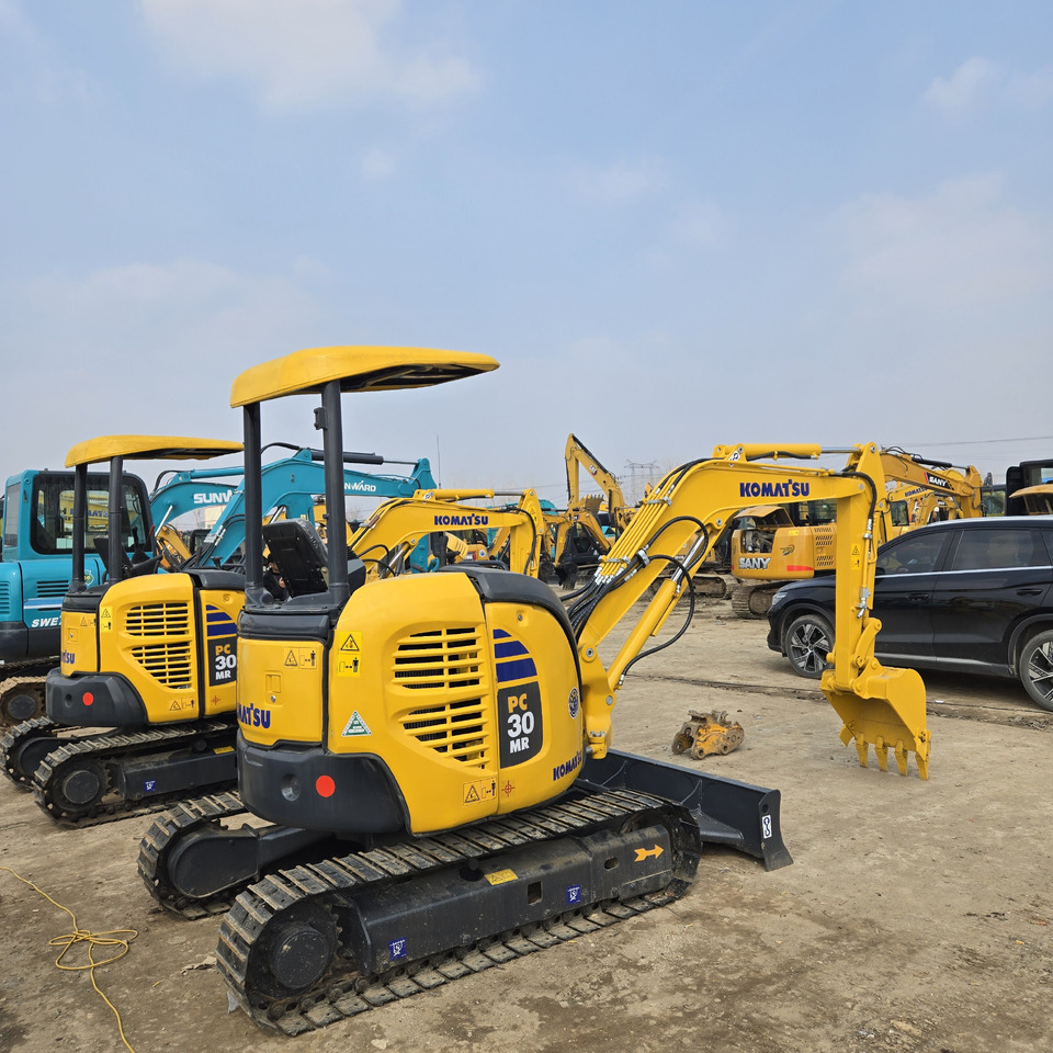 Komatsu PC30MR - Crawler excavator: picture 2 Komatsu PC30MR - Crawler excavator: picture 2