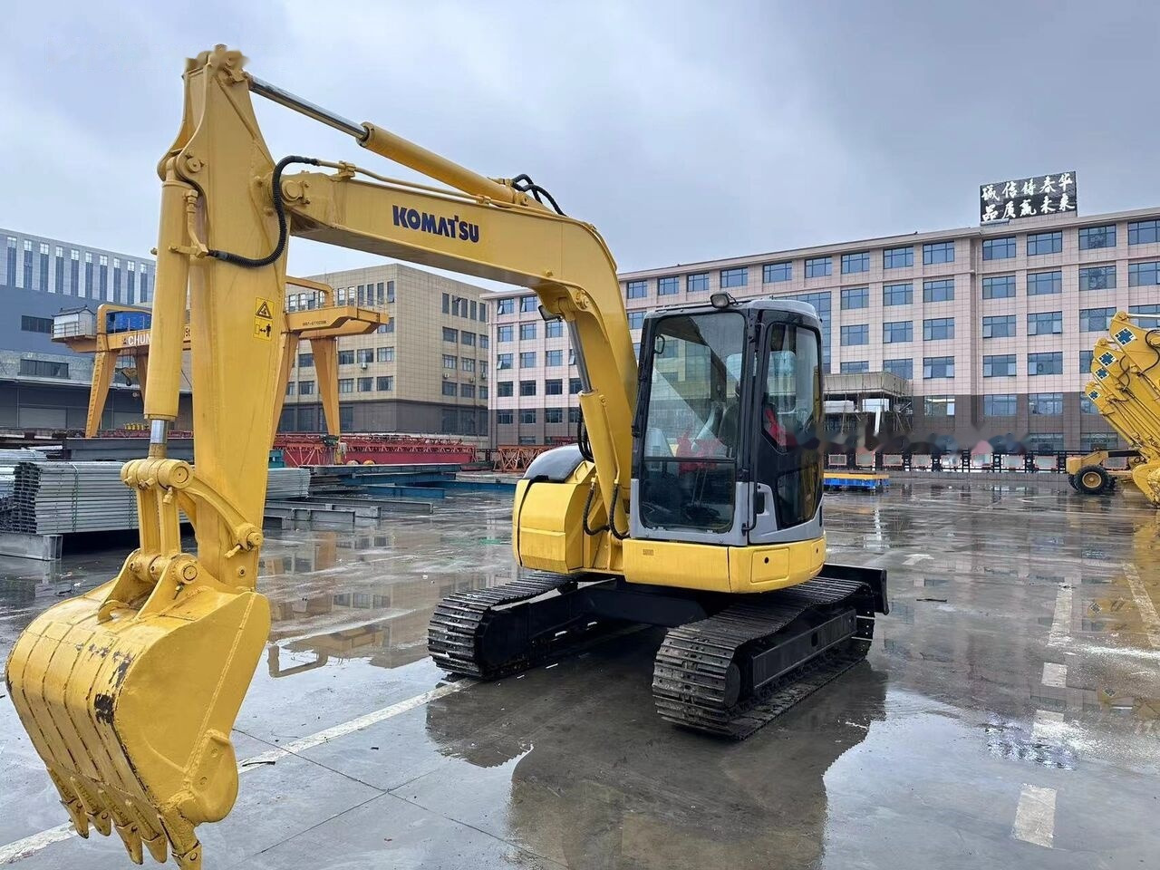Komatsu PC78US - Mini excavator: picture 1 Komatsu PC78US - Mini excavator: picture 1