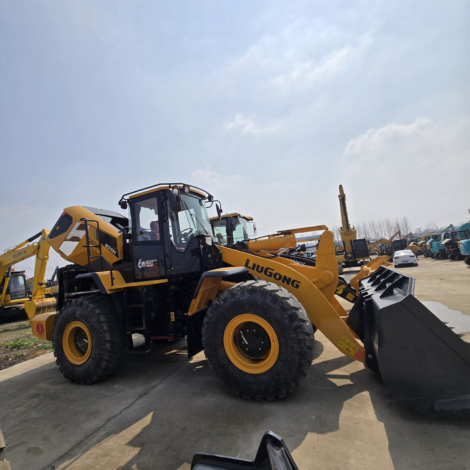 LIUGONG 856H - Wheel loader: picture 3 LIUGONG 856H - Wheel loader: picture 3