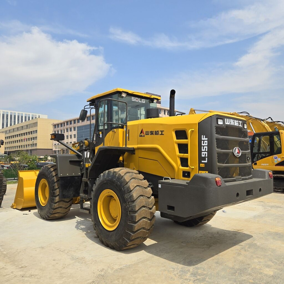 SDLG L956F - Wheel loader: picture 3 SDLG L956F - Wheel loader: picture 3