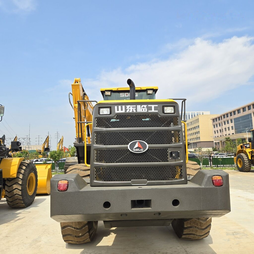 SDLG L956F - Wheel loader: picture 4 SDLG L956F - Wheel loader: picture 4