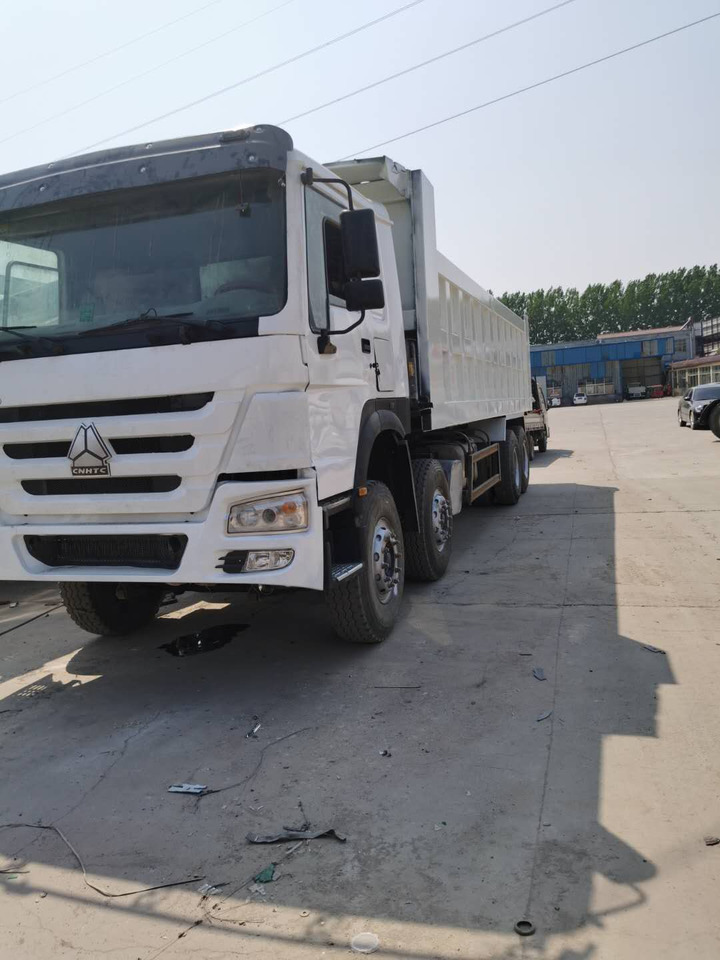 SINOTRUK HOWO - Tipper: picture 2 SINOTRUK HOWO - Tipper: picture 2